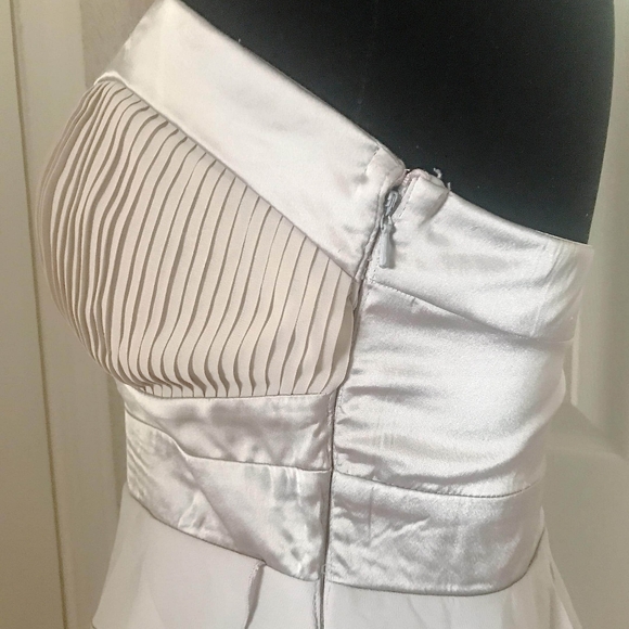 Dress - Picture 4 of 11